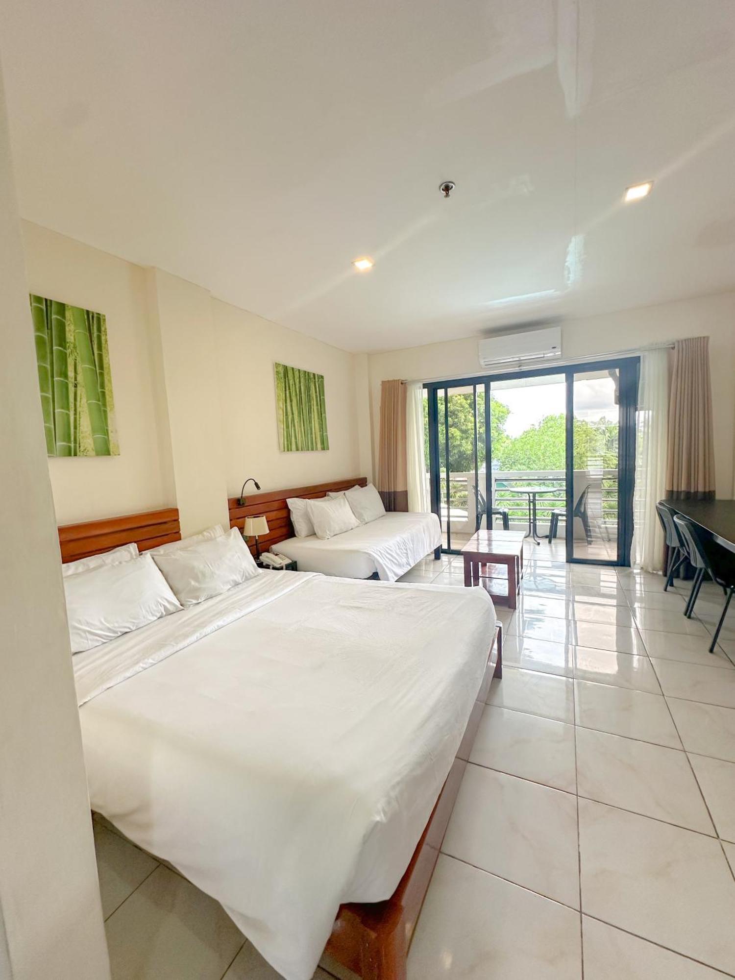 Fernando'S Hotel Sorsogon Exterior photo