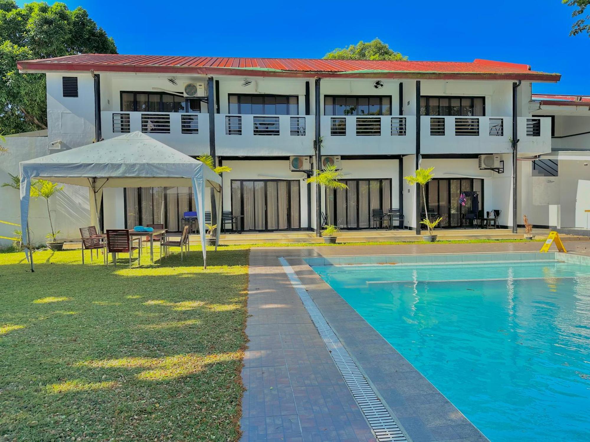 Fernando'S Hotel Sorsogon Exterior photo